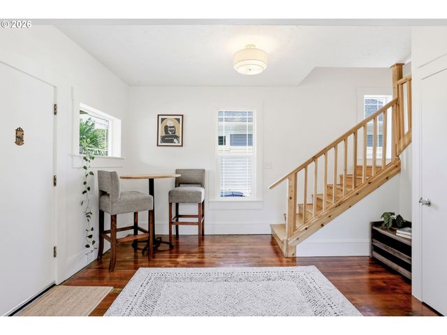 4006 Ne 7TH Ave, Portland, OR 97212