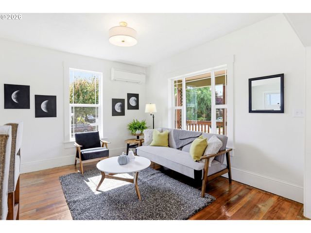 4006 Ne 7TH Ave, Portland, OR 97212