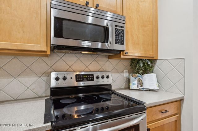 1330 IVYHEDGE Avenue, St. Augustine, FL 32092