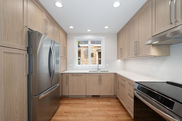 5310 N Spaulding Avenue, Chicago, IL 60625