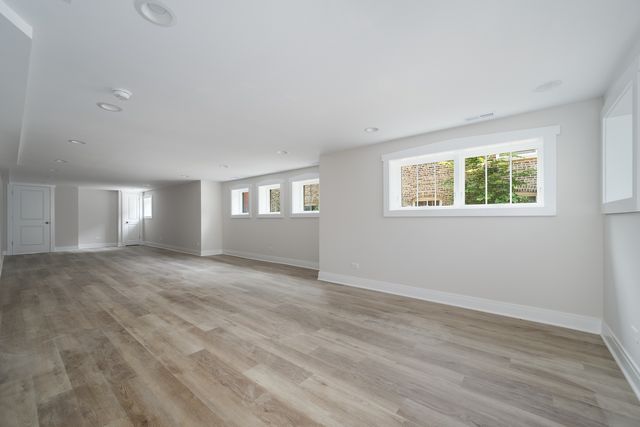 5310 N Spaulding Avenue, Chicago, IL 60625