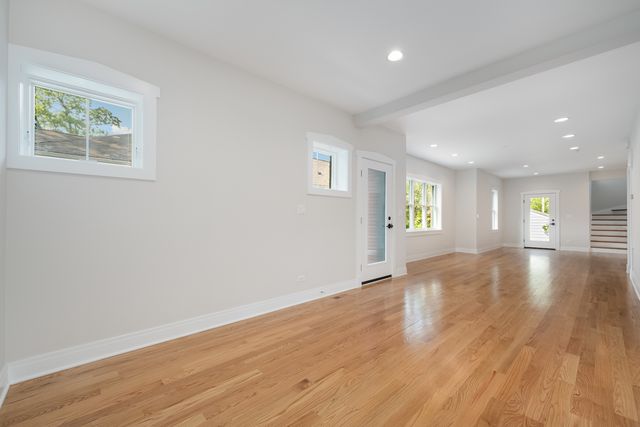 5310 N Spaulding Avenue, Chicago, IL 60625