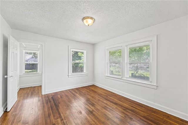 1805 E 67th Street, Kansas City, MO 64132