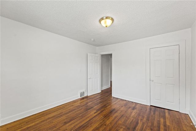 1805 E 67th Street, Kansas City, MO 64132