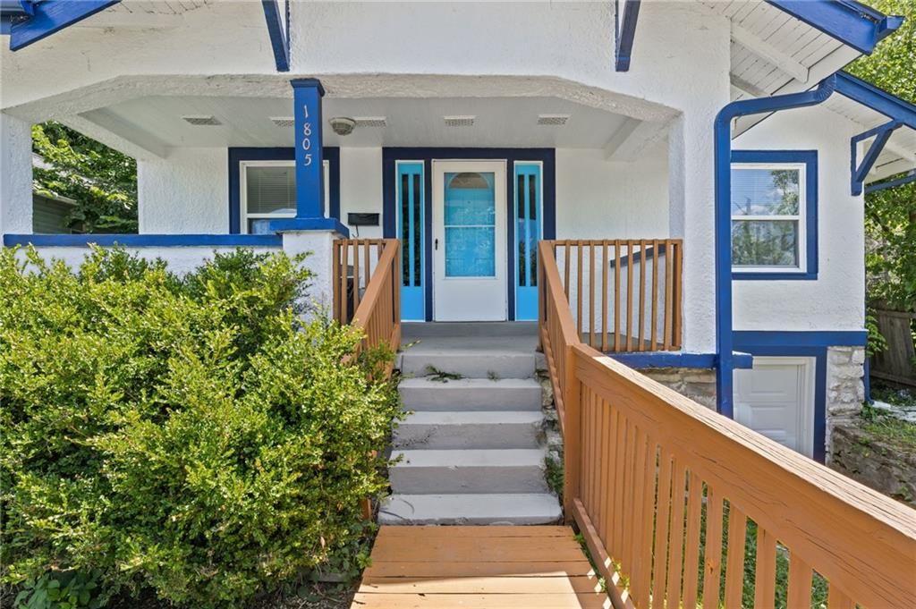 1805 E 67th Street, Kansas City, MO 64132