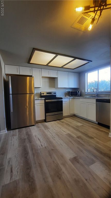 1632 MARATHON Drive 12, Las Vegas, NV 89108