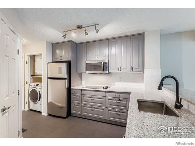 4767 White Rock Circle D, Boulder, CO 80301