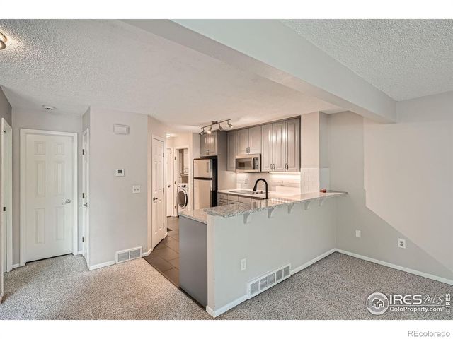 4767 White Rock Circle D, Boulder, CO 80301