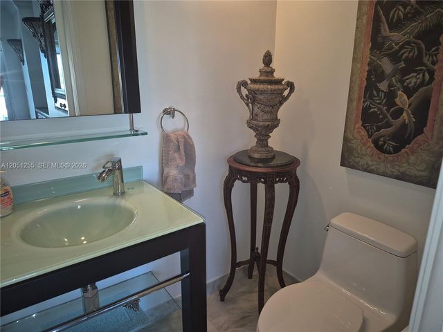 535 Hendricks Isle 306, Fort Lauderdale, FL 33301