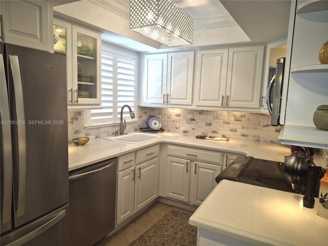 535 Hendricks Isle 306, Fort Lauderdale, FL 33301
