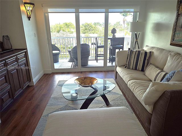 535 Hendricks Isle 306, Fort Lauderdale, FL 33301