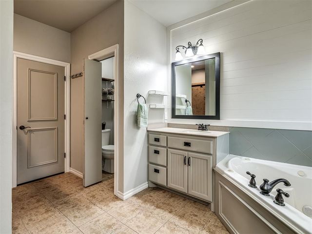 1275 Stone Ridge Drive, Edmond, OK 73034