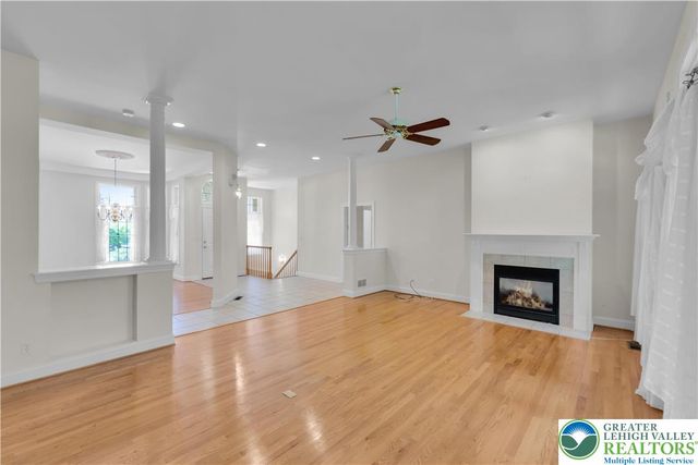 268 Jefferson Place, Lower Nazareth Twp, PA 18020