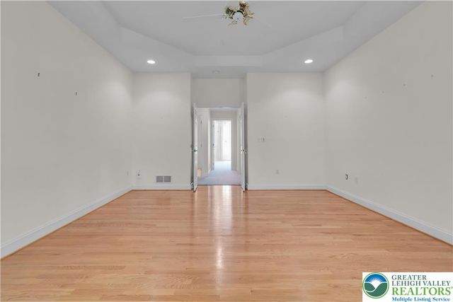 268 Jefferson Place, Lower Nazareth Twp, PA 18020