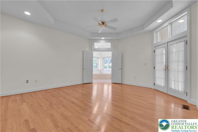 268 Jefferson Place, Lower Nazareth Twp, PA 18020
