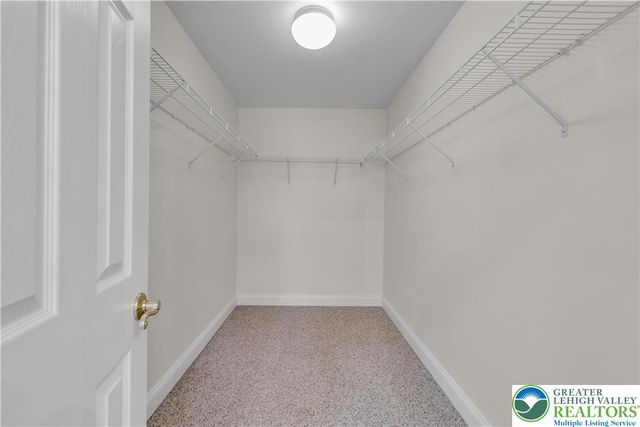 268 Jefferson Place, Lower Nazareth Twp, PA 18020