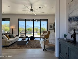725 W Tortolita Mountain Ci W, Tucson, AZ 85755