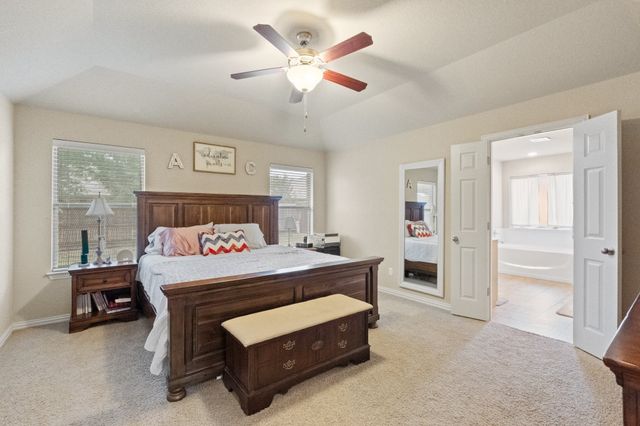 609 Jeffdale Drive, Burleson, TX 76028