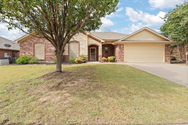 609 Jeffdale Drive, Burleson, TX 76028
