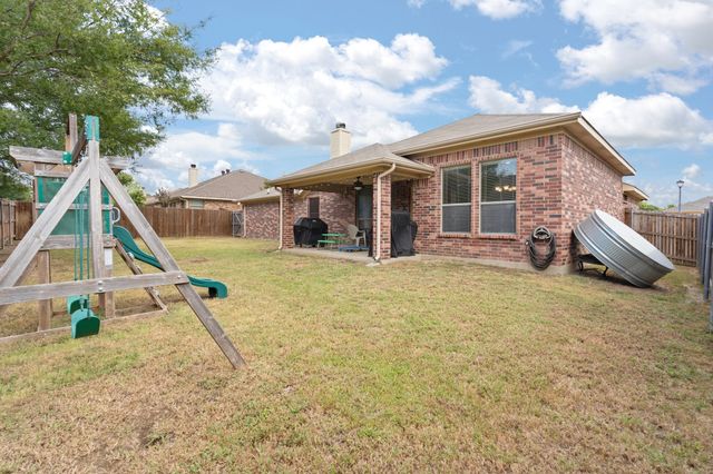 609 Jeffdale Drive, Burleson, TX 76028