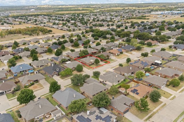 609 Jeffdale Drive, Burleson, TX 76028