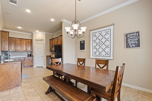 609 Jeffdale Drive, Burleson, TX 76028