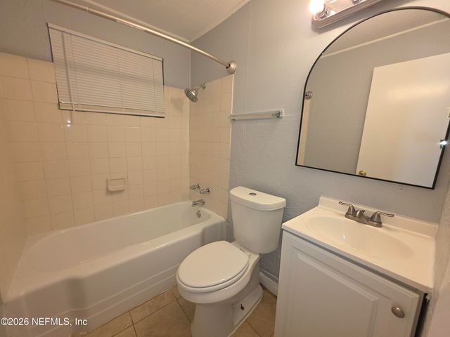 9121 ADAMS Avenue, Jacksonville, FL 32208