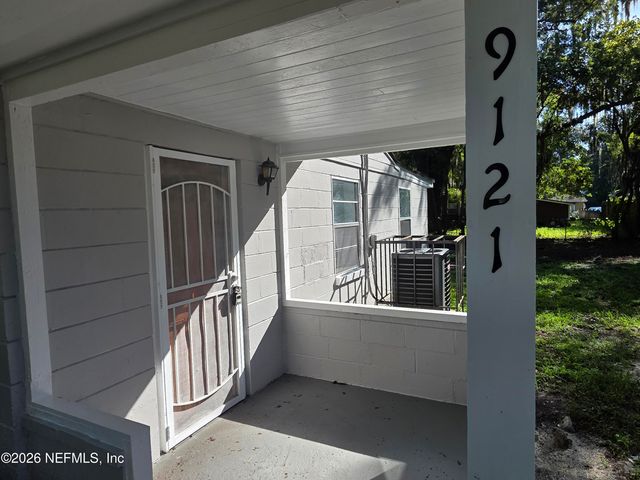 9121 ADAMS Avenue, Jacksonville, FL 32208