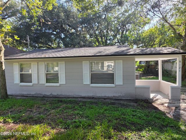 9121 ADAMS Avenue, Jacksonville, FL 32208