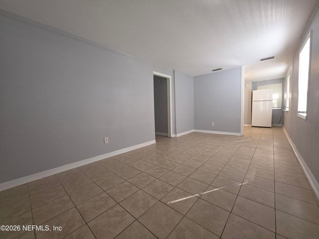 9121 ADAMS Avenue, Jacksonville, FL 32208