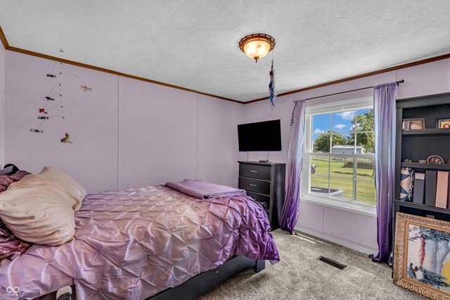 2428 S 550 E, Crawfordsville, IN 47933