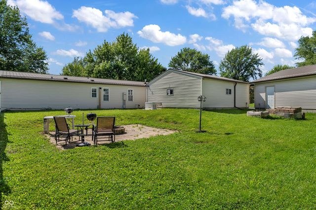 2428 S 550 E, Crawfordsville, IN 47933