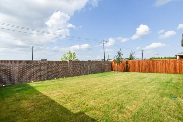 2621 Bridgeport Street, Celina, TX 75009