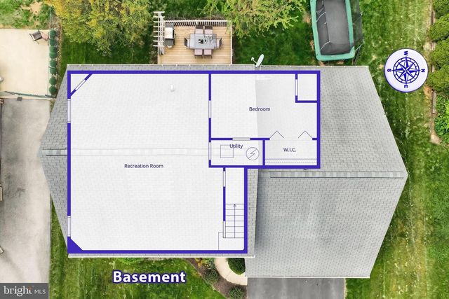 710 APPLE TREE LN, Mount Wolf, PA 17347