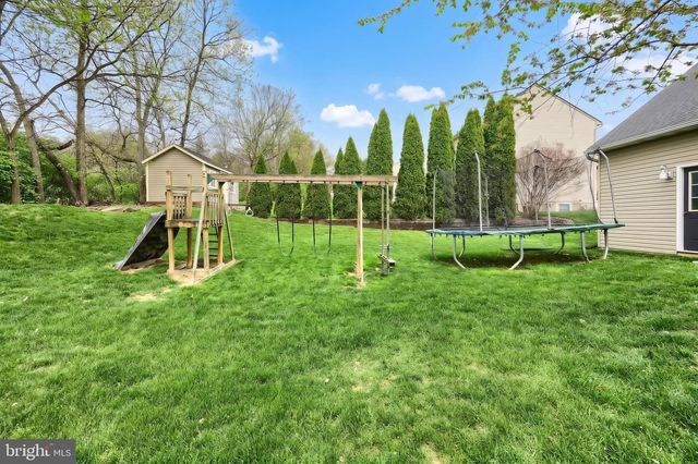 710 APPLE TREE LN, Mount Wolf, PA 17347