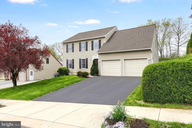710 APPLE TREE LN, Mount Wolf, PA 17347