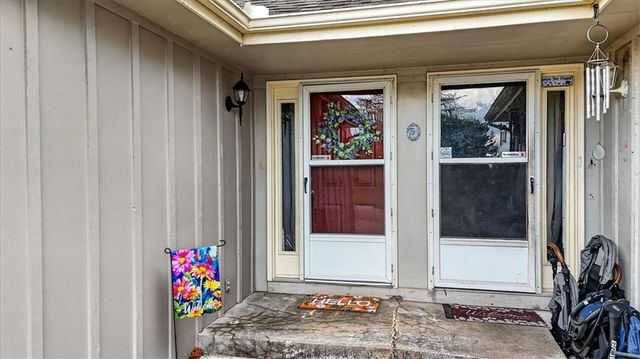 508 Knox Street C, Blue Springs, MO 64014