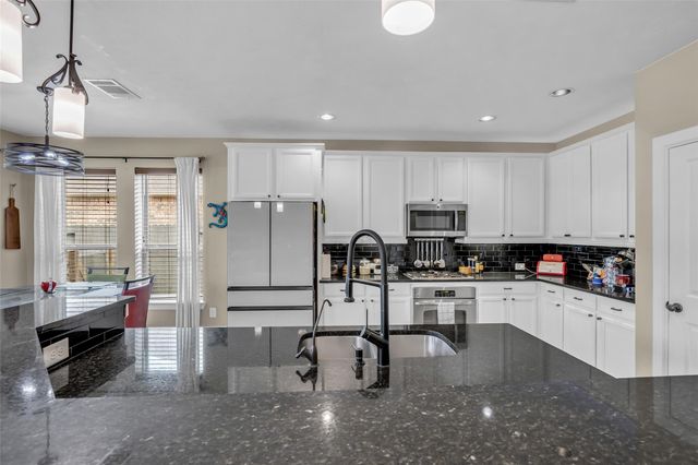 12602 Spellbrook Point Lane, Tomball, TX 77377