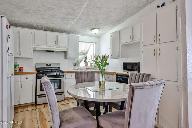 7302 W Peoria Avenue 74, Peoria, AZ 85345