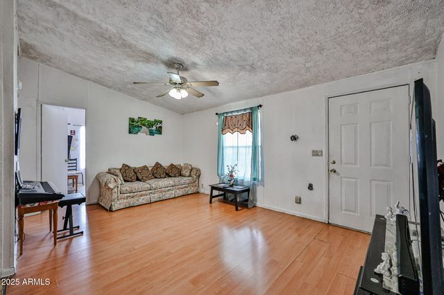 7302 W Peoria Avenue 74, Peoria, AZ 85345