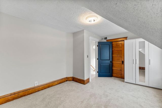 4843 29th Avenue S, Minneapolis, MN 55417