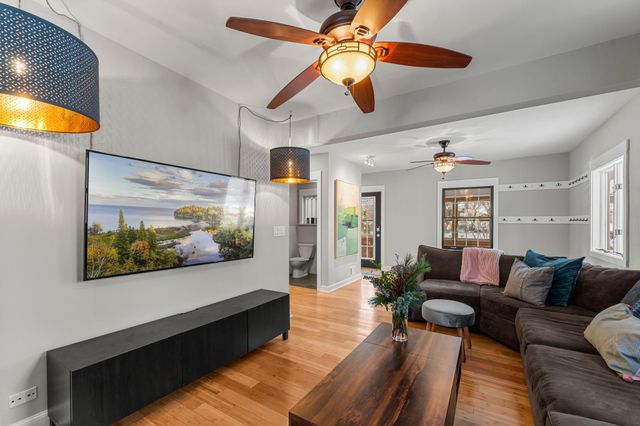 4843 29th Avenue S, Minneapolis, MN 55417