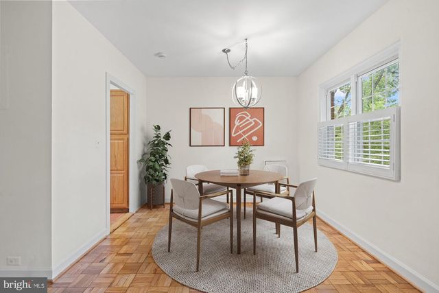 3304 GUNSTON RD, Alexandria, VA 22302