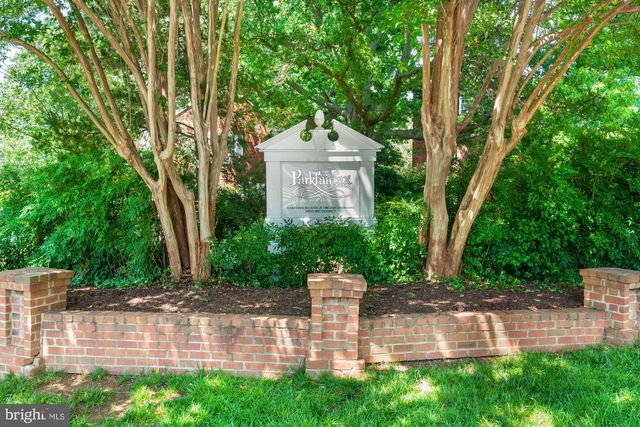 3304 GUNSTON RD, Alexandria, VA 22302