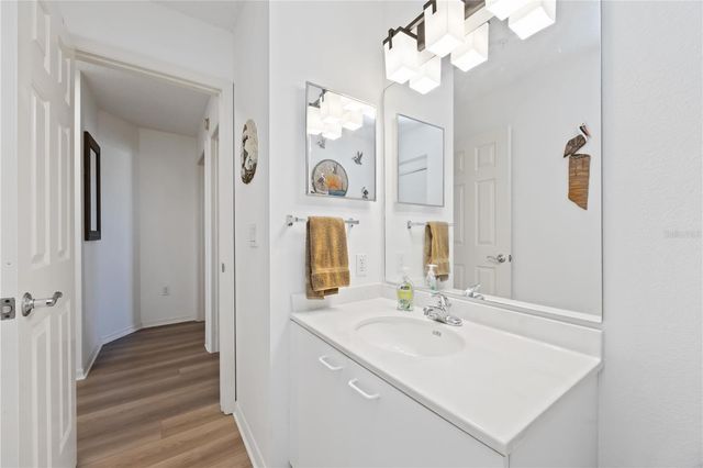 3607 E BAY DRIVE 206, Holmes Beach, FL 34217