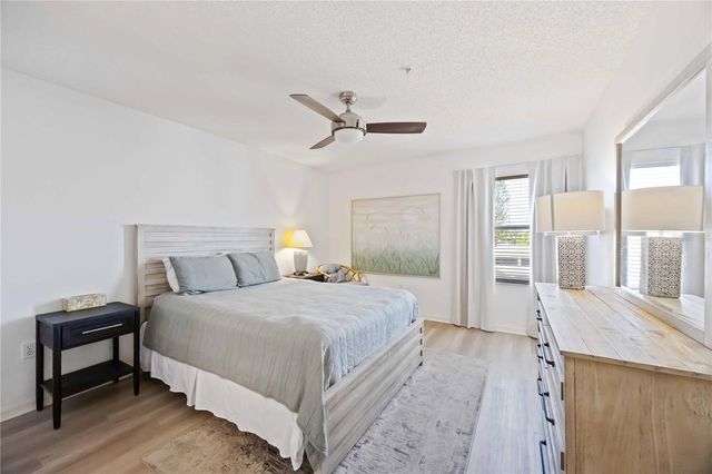 3607 E BAY DRIVE 206, Holmes Beach, FL 34217