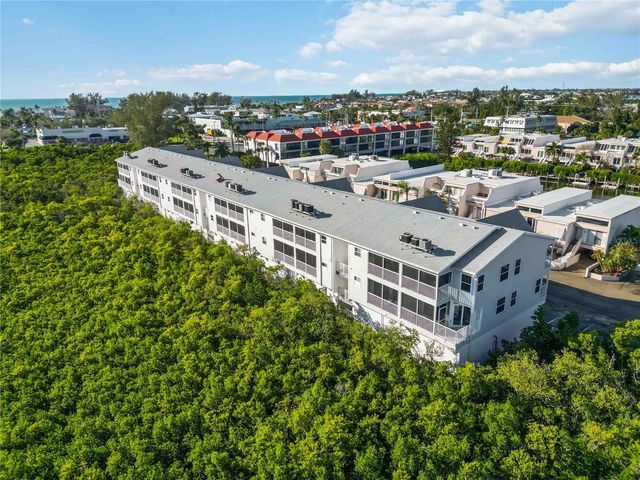 3607 E BAY DRIVE 206, Holmes Beach, FL 34217