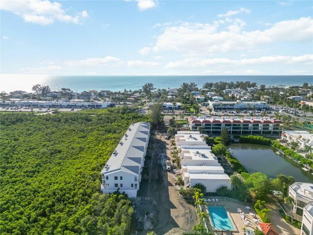 3607 E BAY DRIVE 206, Holmes Beach, FL 34217