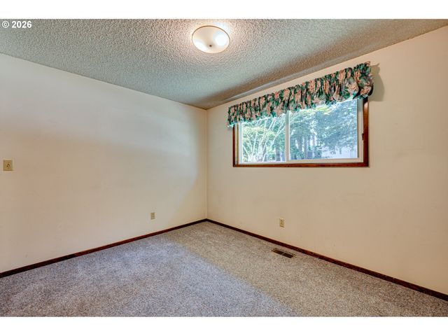 11501 Ne SYLVAN Ter, Vancouver, WA 98686