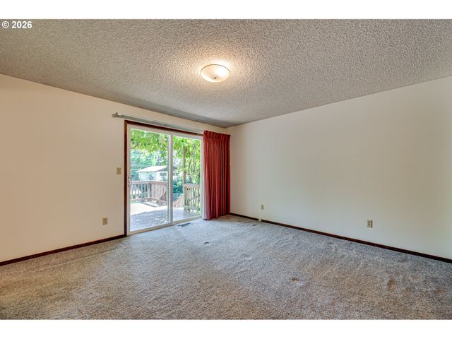 11501 Ne SYLVAN Ter, Vancouver, WA 98686
